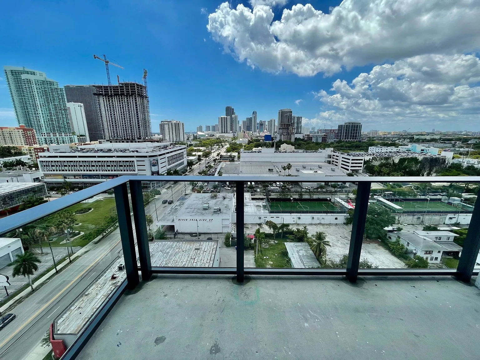 N Miami Ave, Miami — Photo 4