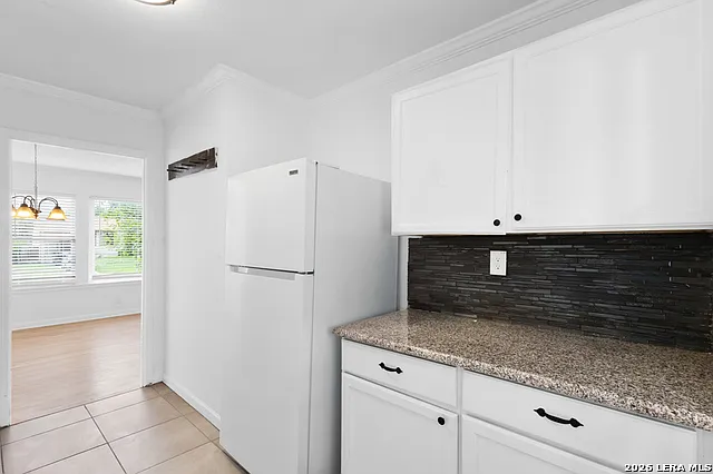 418 McDougal Ave — Photo 13