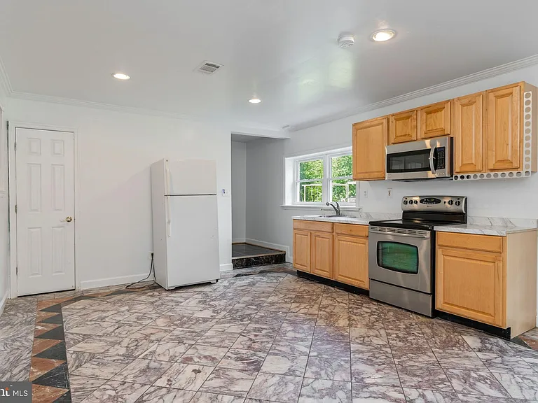 11325 Bacon Race Rd — Photo 33