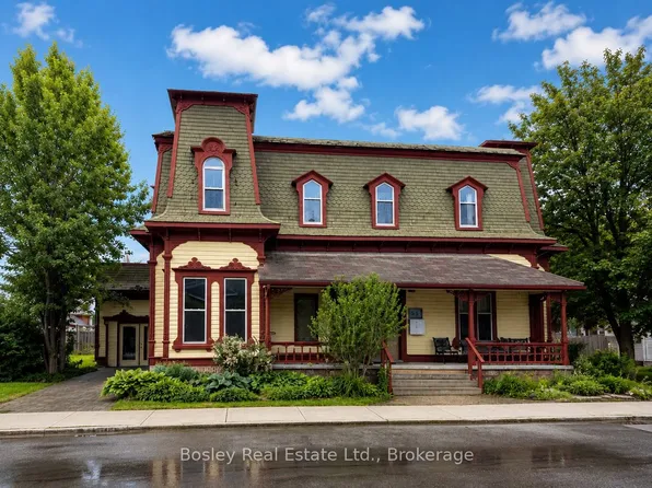 55 Trowbridge St W, Meaford, ON N4L 1V4