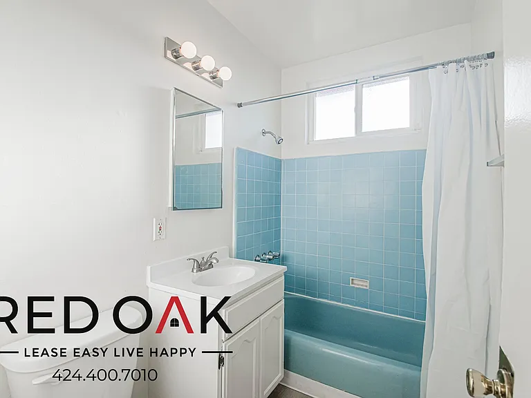 1156 Exposition Blvd #13 — Photo 17