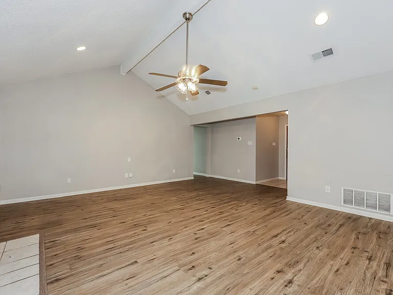 7712 Partridge Dr — Photo 5