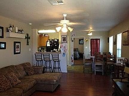 Family room to dining