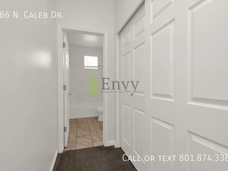 286 N Caleb Dr — Photo 13