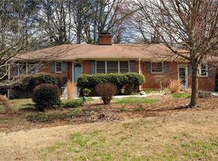 621 Willivee Dr, Decatur, GA 30033