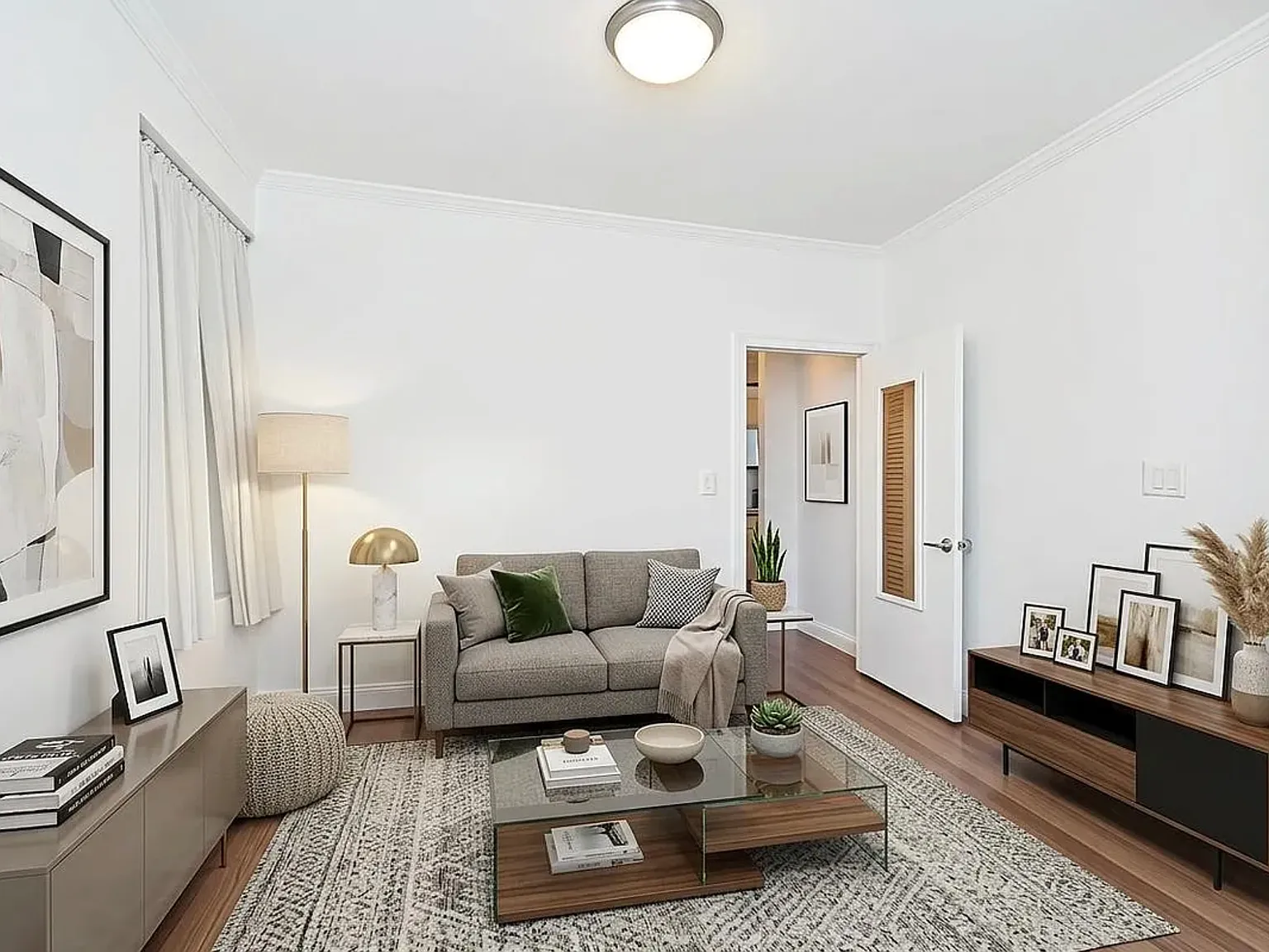 211 Avenue A — Photo 1