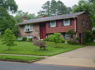 3525 Largo Ln, Annandale, VA 22003