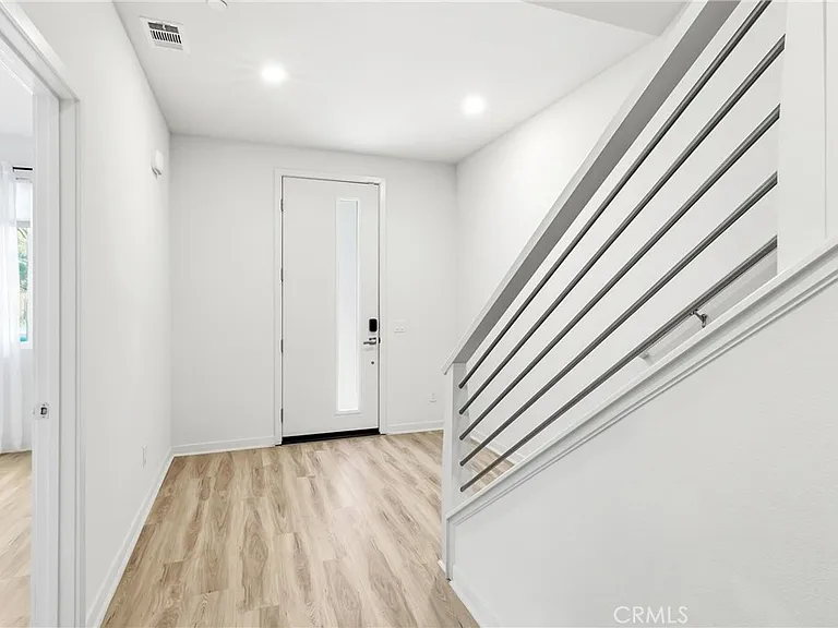 122 Citysquare — Photo 3