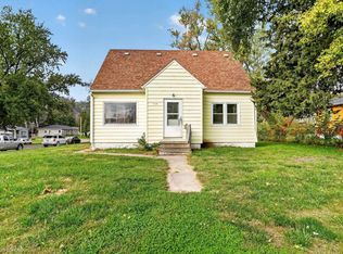 2401 Idaho St, Waterloo, IA 50707