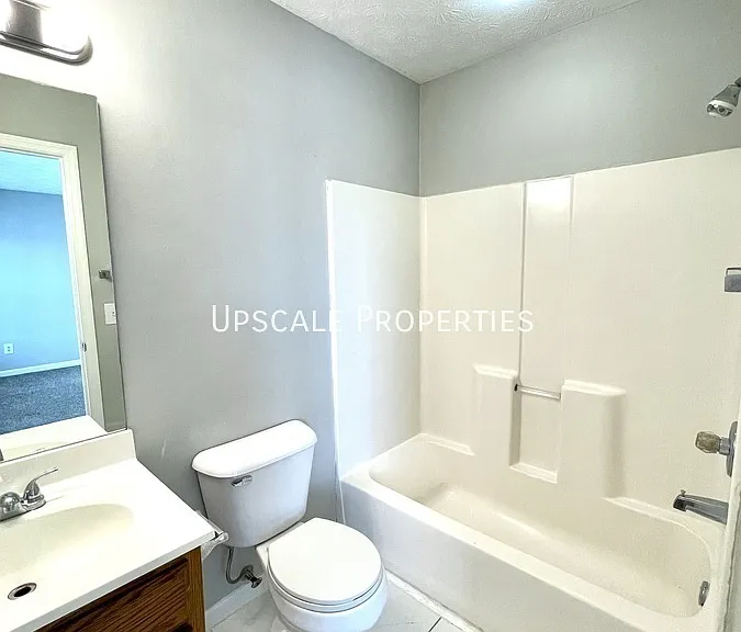 1088 Merrick Dr #2 — Photo 9