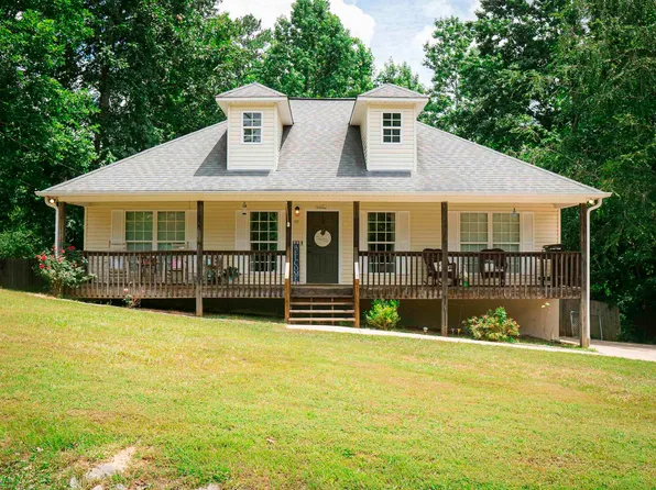 111 Westbrook Dr, Hayden, AL 35079
