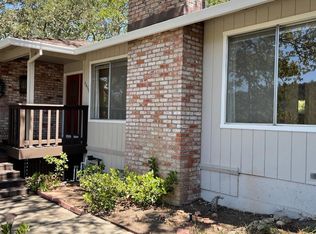 6451 Meadowridge Dr, Santa Rosa, CA 95409