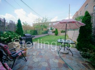 31-56 37th St #1A, Astoria, NY 11103