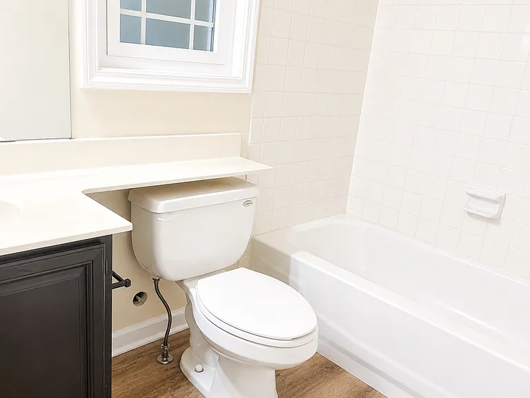 1264 Watercrest Cir — Photo 11