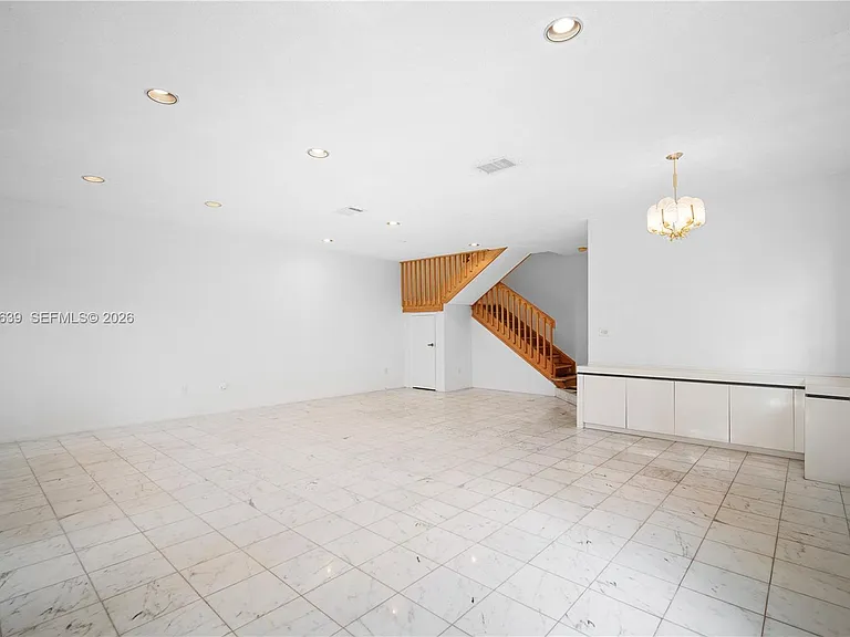 21378 Marina Cove Cir #11-B — Photo 12