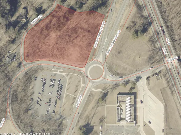 Walnut Dr, Stroudsburg, PA 18360