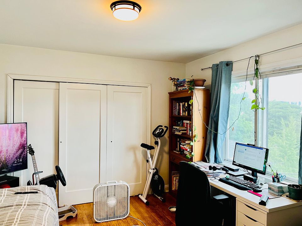 1st image of 53 Windle Park #3