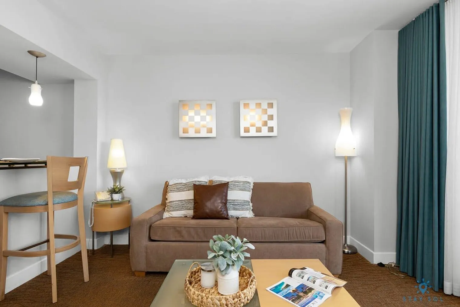 1 bed, 1.0 bath, 678 sqft, $3,874 — Photo 4