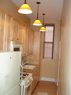 Rented by Corcoran | media 25