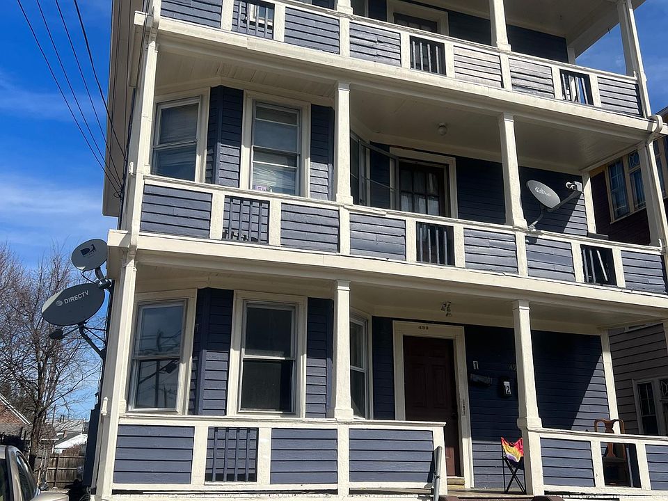 2nd image of 493 Manton Ave APT 3