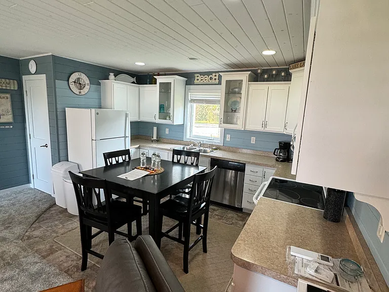 2704 Latoka Lodge Rd SW #3 — Photo 9