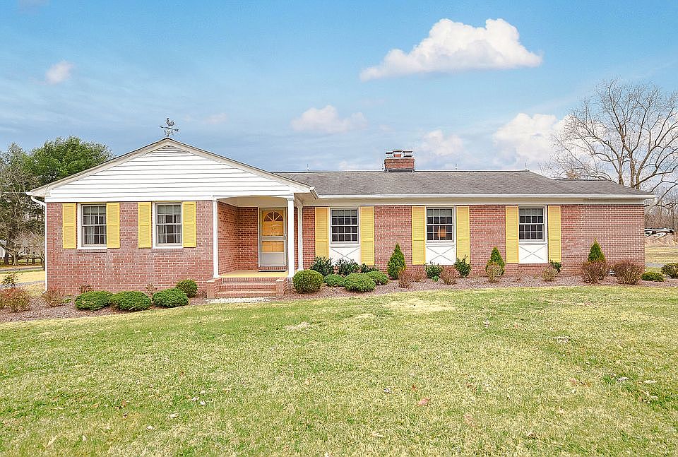 House: 7204 Carrico Mill Rd