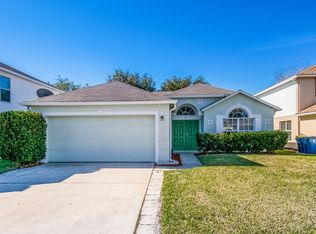 62 W Reeding Ridge Dr, Jacksonville, FL 32225