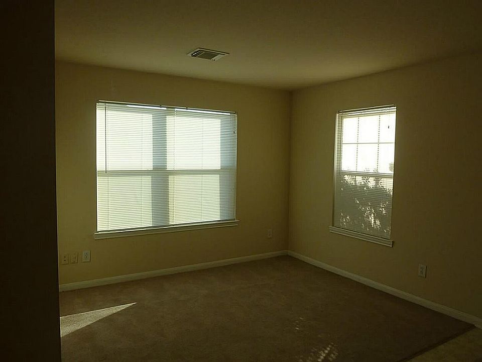 1st image of 6414 Mildenhall Ct