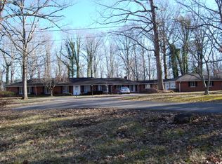 446 Christmas Ridge Rd, Berea, KY 40403