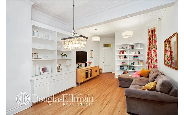 Sold by Douglas Elliman | media 4