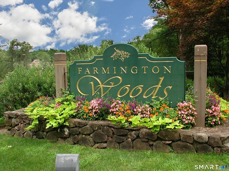16 Applewood Ln #16 — Photo 37