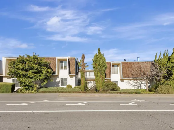 Richmond Dr, Millbrae, CA 94030