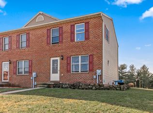 15 Homestead Dr, Gettysburg, PA 17325