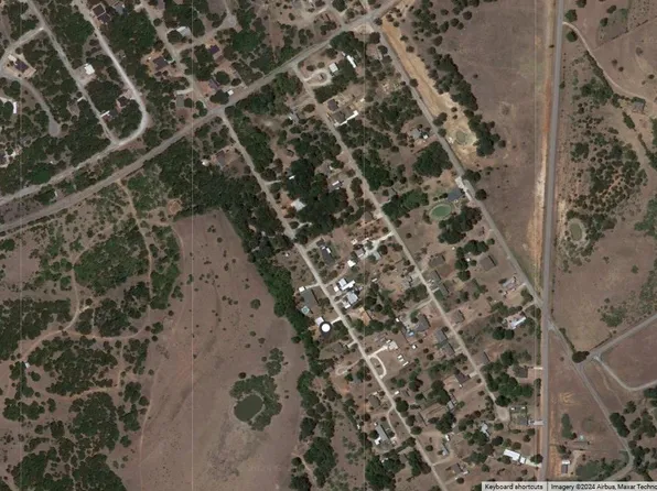 6102 S Lakeside Hills Ct, Granbury, TX 76048