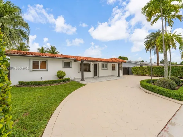 2900 SW 98th Ave, Miami, FL 33165