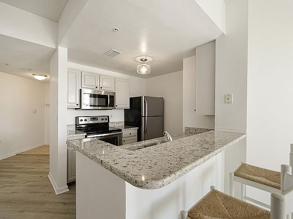 5th image of 1050 Bella Vista Blvd APT 302