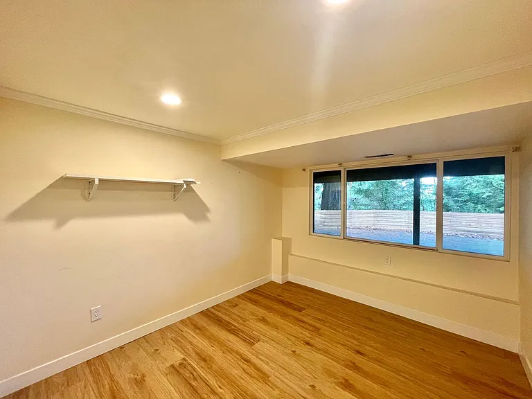 8611 NE 26th Pl — Photo 19