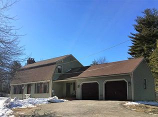 82 Peaslee Rd, Merrimack, NH 03054