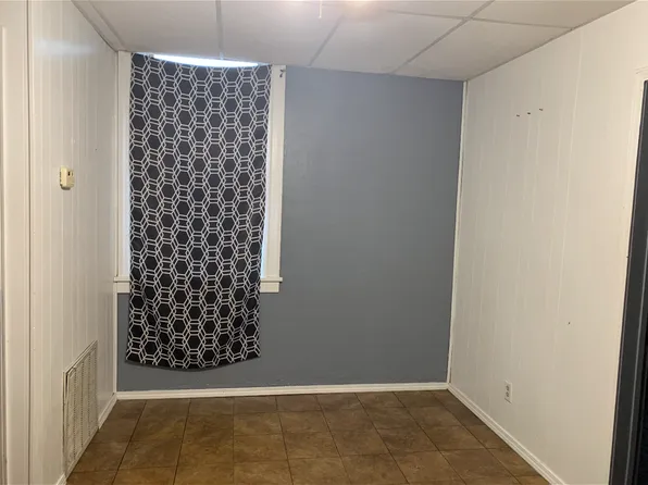 1337 Walnut St #4, Murphysboro, IL 62966