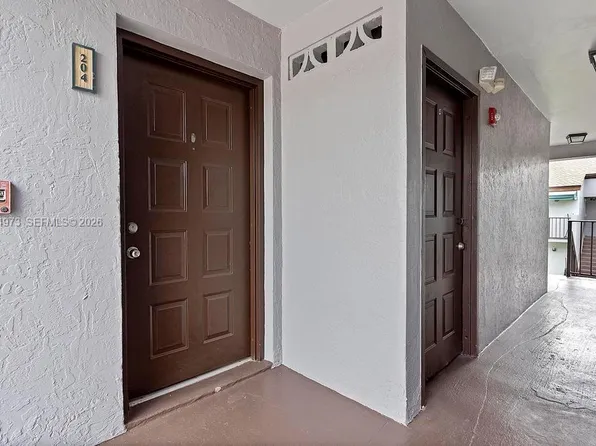 7403 SW 152nd Ave APT 204-2, Miami, FL 33193
