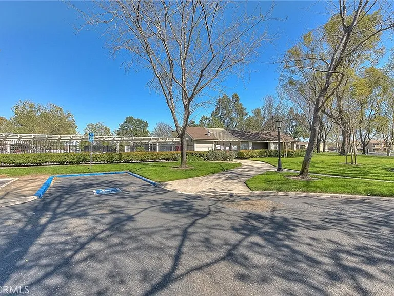 3640 Honey Glen Way — Photo 30