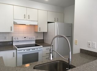 4814 Interlake Ave N APT 303, Seattle, WA 98103