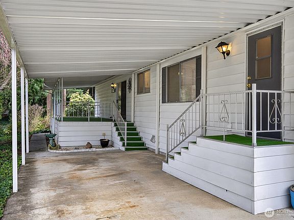 2nd image of 3323 207th Place SE