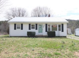 1562 Pipers Gap Rd, Galax, VA 24333