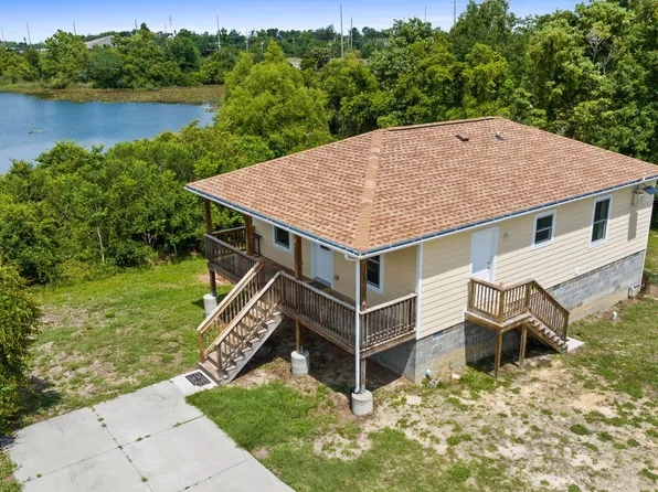 257 Arlington Dr, Panama City, FL 32404
