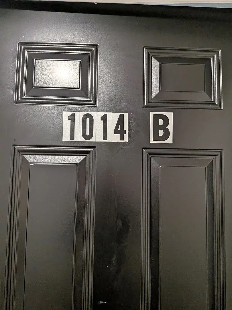 1014 Capitol — Photo 2