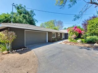 27319 Oakmont Rd, Valley Center, CA 92082