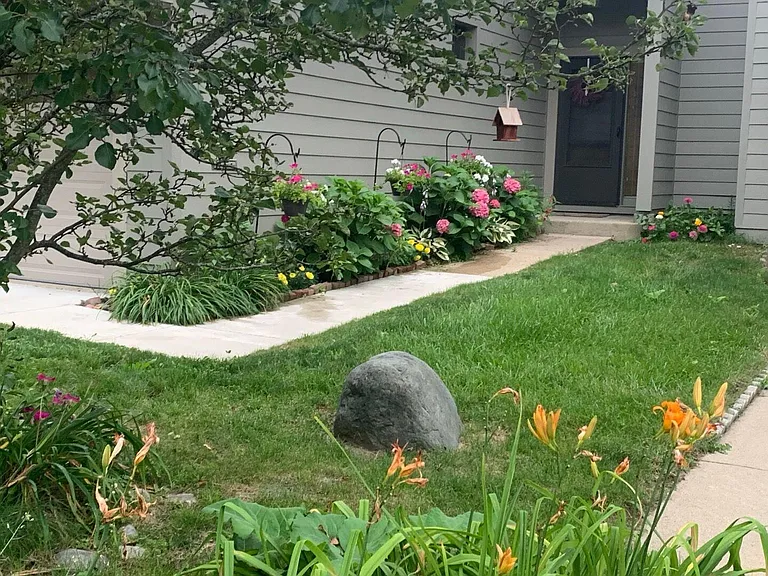795 Watersedge Dr — Photo 22