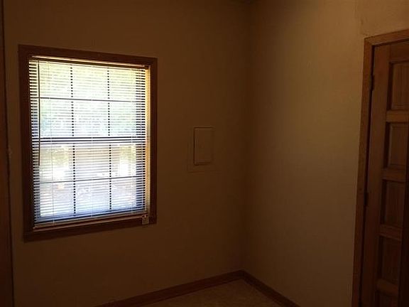 2nd image of 107 Clark St