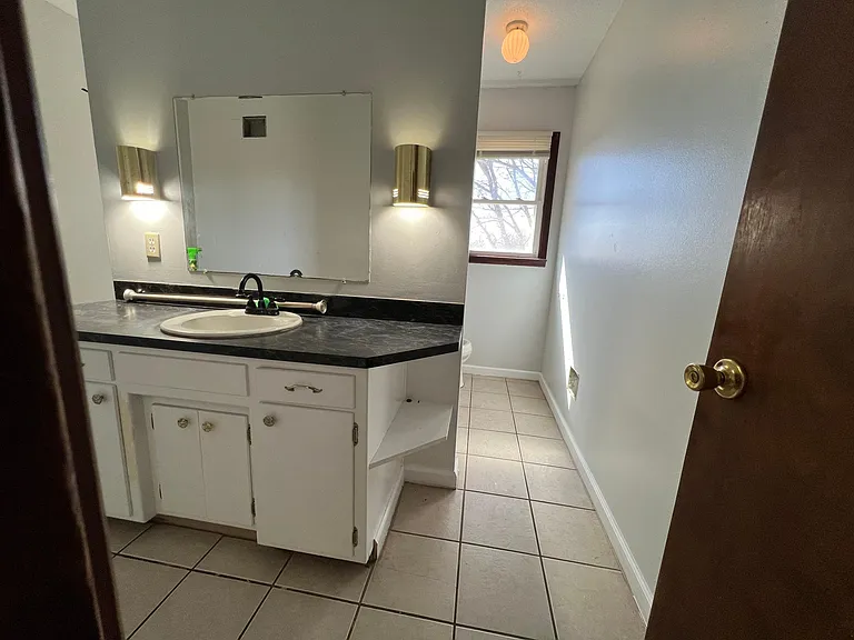 6205 Holdrege St — Photo 7
